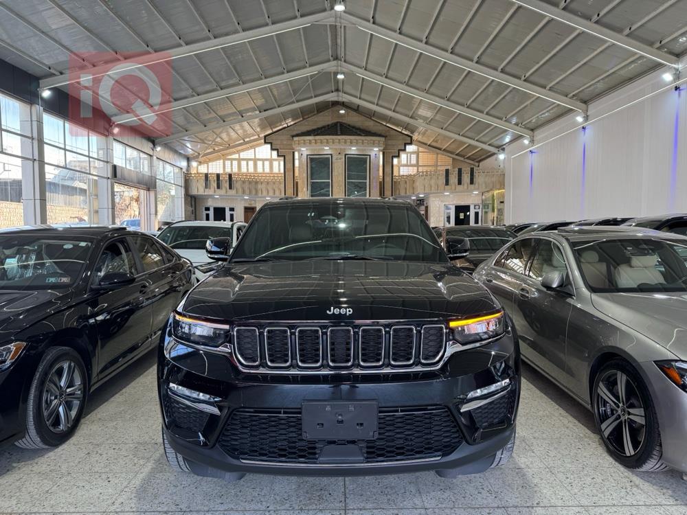 جيب جراند شيروكي